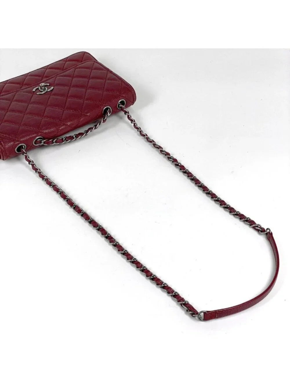 Chanel Shoulder Bag CC Logo Quilted Chain Caviar Leather Bordeaux